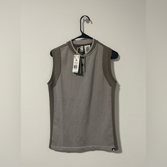New Adidas Ultimate365 Tour Sleeveless Primeknit Golf Polo Womens size Medium - Picture 5 of 8